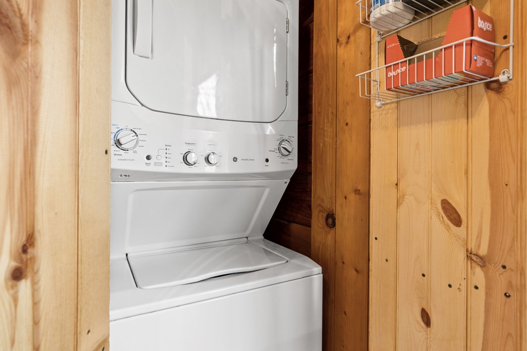 429157 Cherry Log Residential