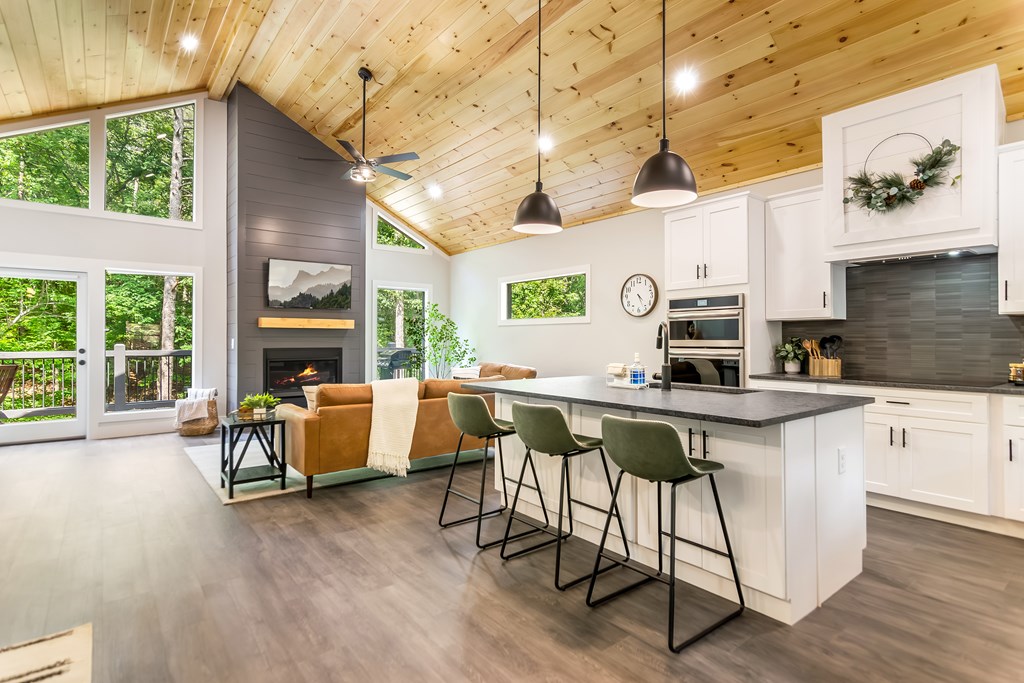 429158 Ellijay Residential