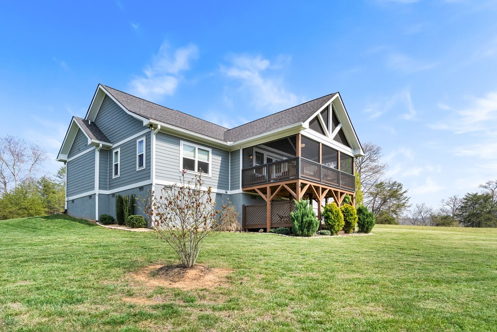 429161 Young Harris Residential