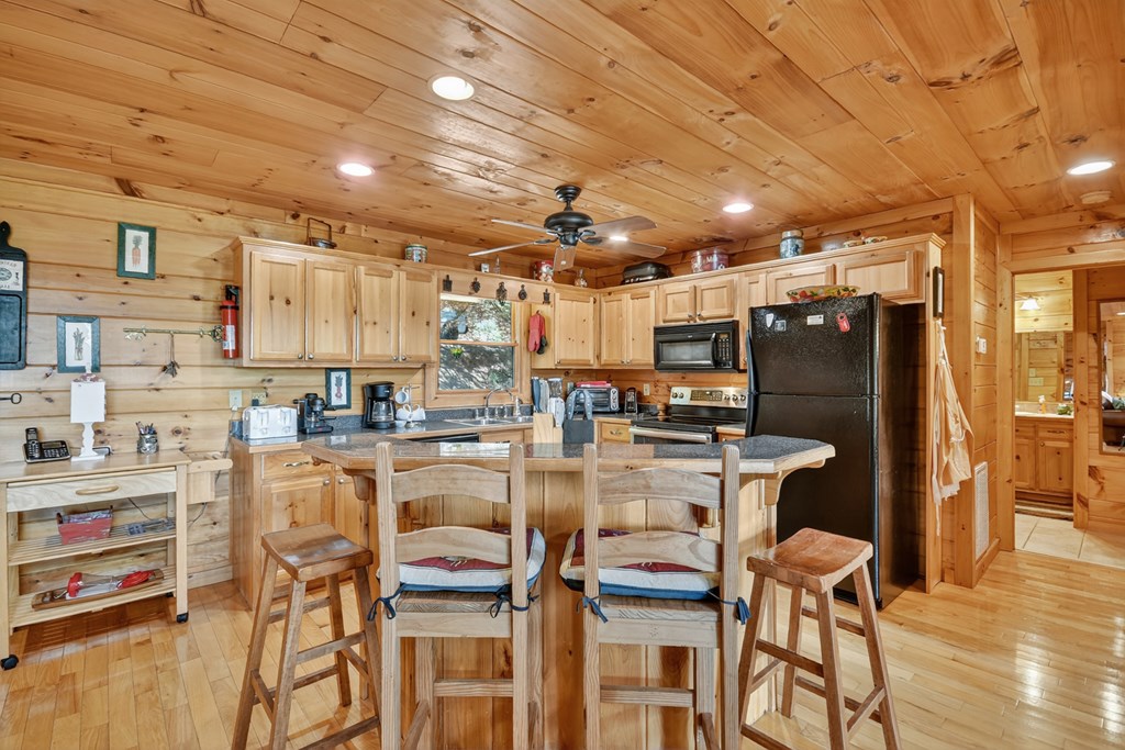 429164 Blue Ridge Residential