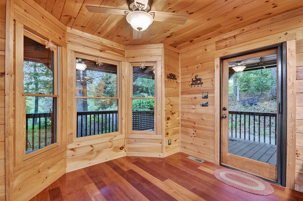 429169 Suches Residential