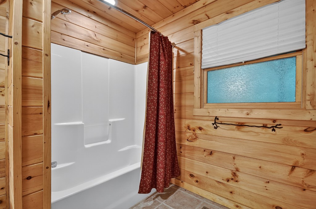 429169 Suches Residential