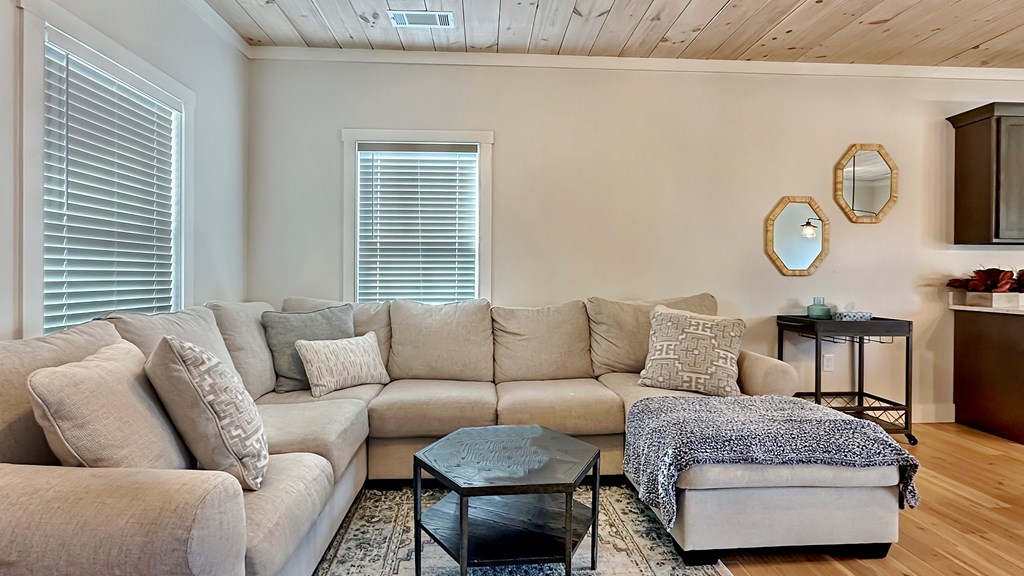 429174 Morganton Residential