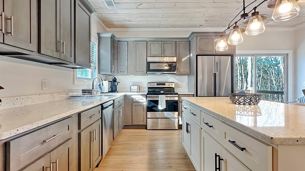 429174 Morganton Residential