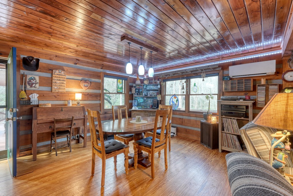 429181 Murphy Residential