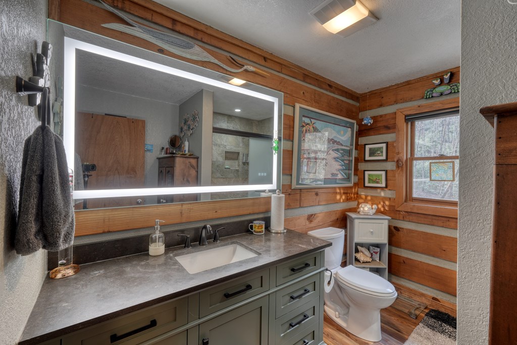 429181 Murphy Residential