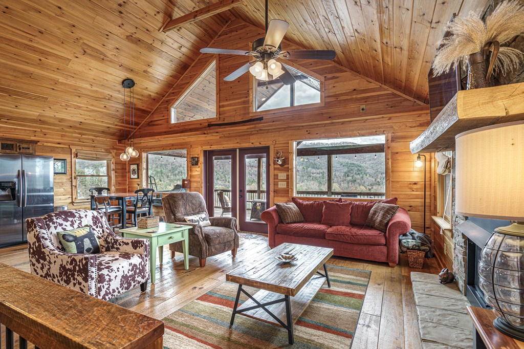 429192 Murphy Residential