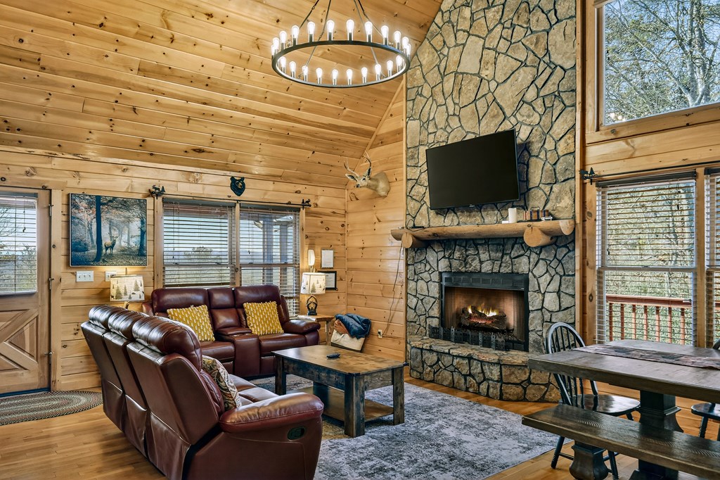 429201 Mineral Bluff Residential