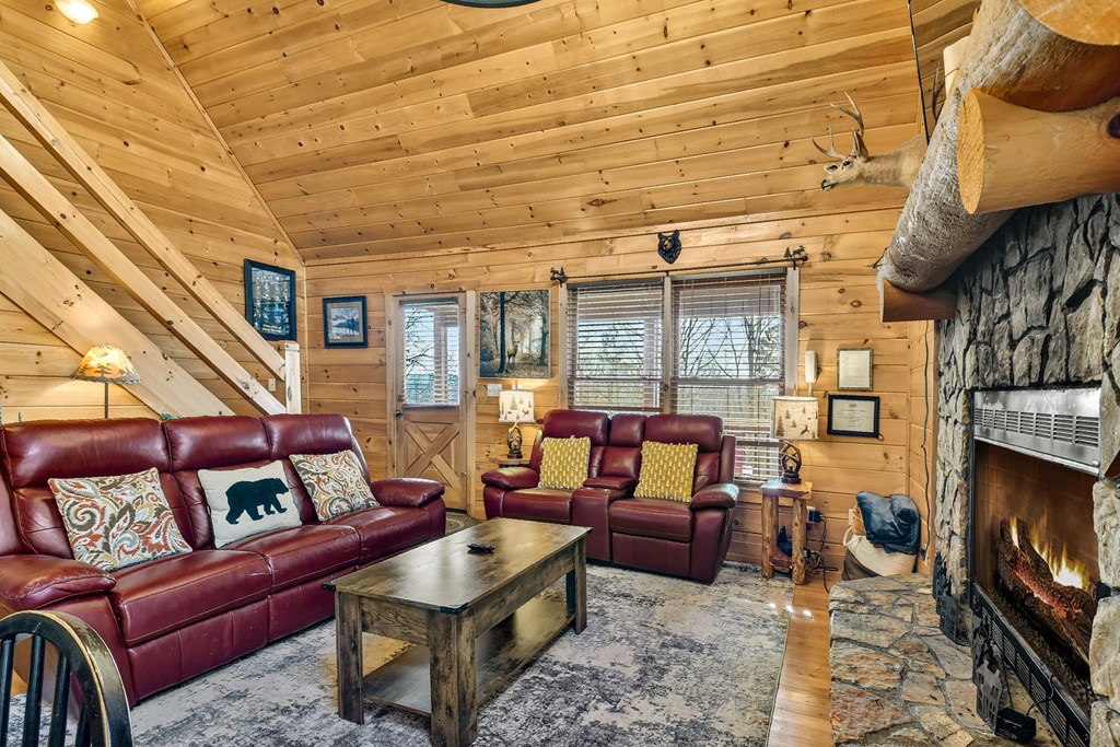 429201 Mineral Bluff Residential