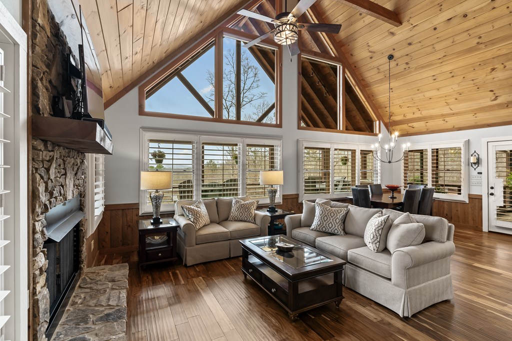 429205 Morganton Residential