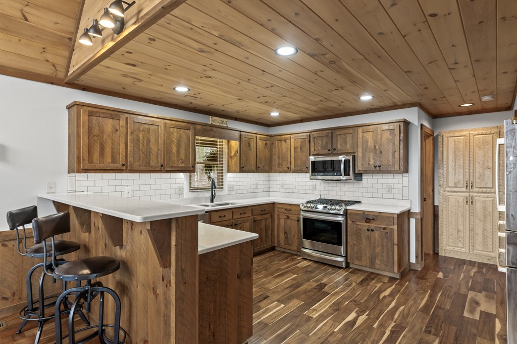 429205 Morganton Residential