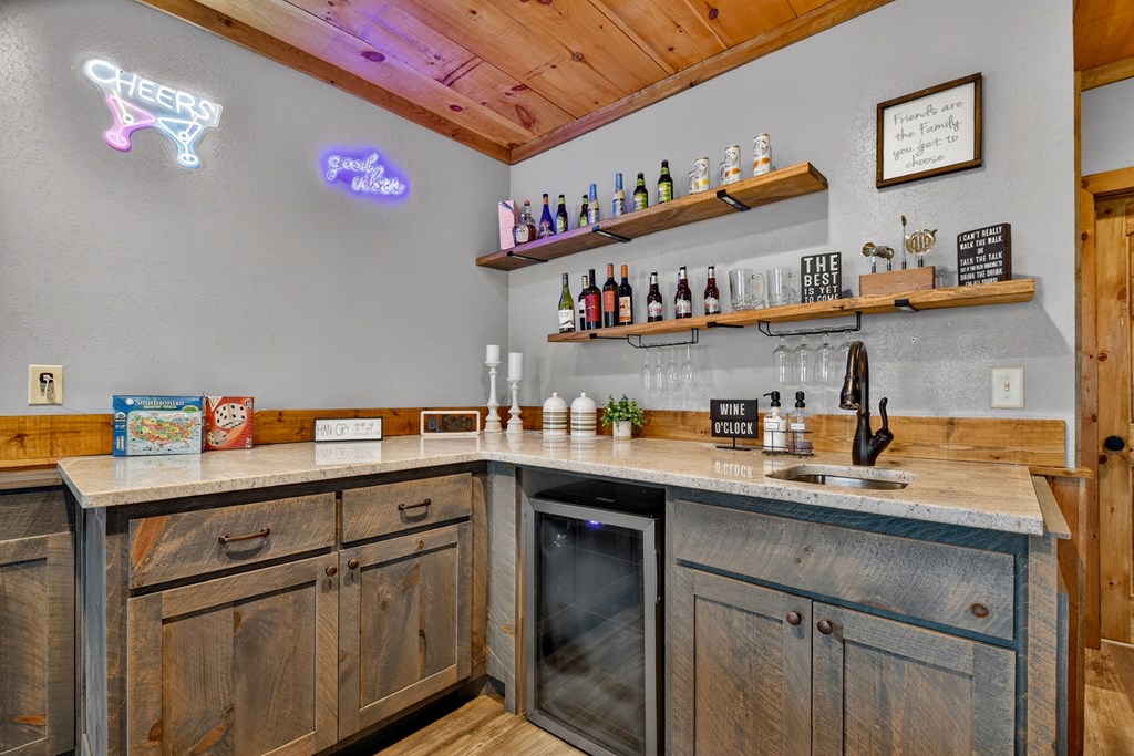 429206 Blue Ridge Residential