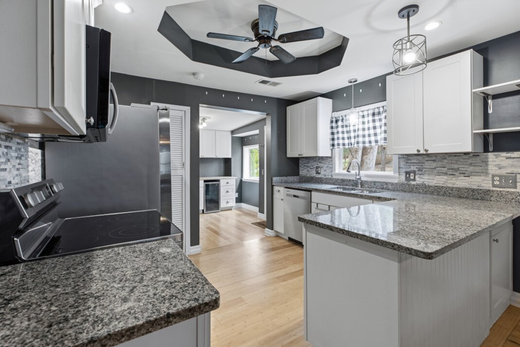 429207 Clayton Residential