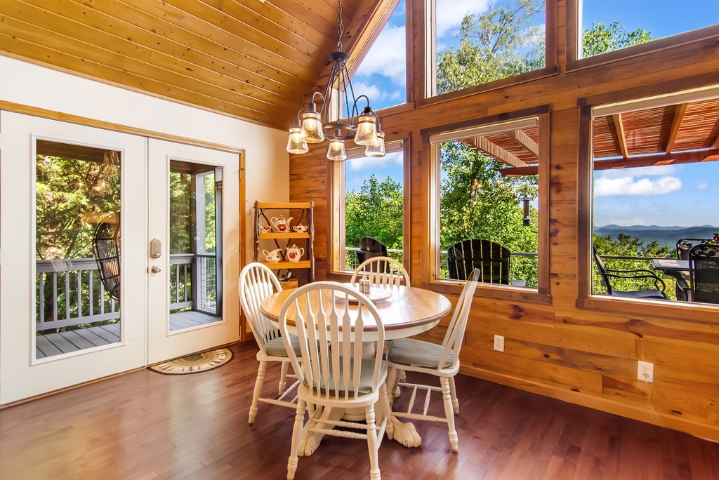 429211 Murphy Residential