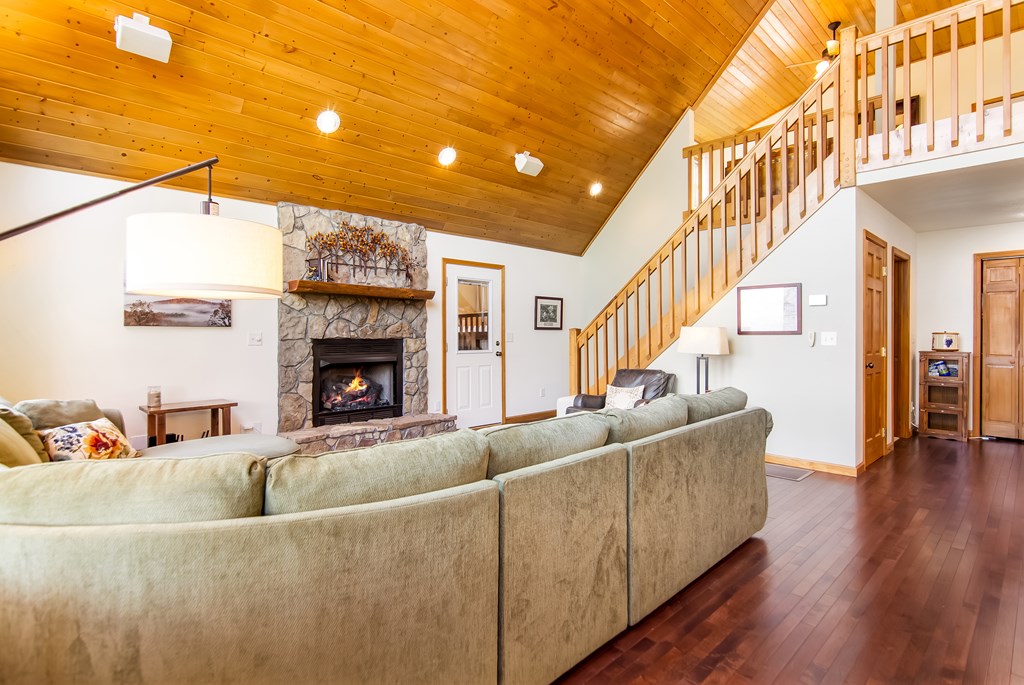 429211 Murphy Residential