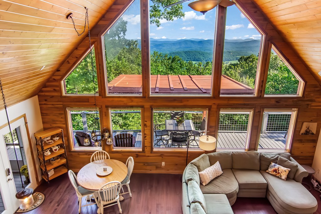 429211 Murphy Residential