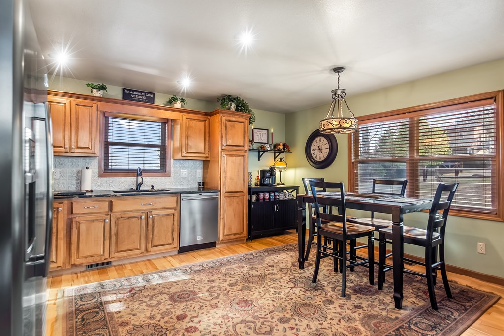 429214 Murphy Residential