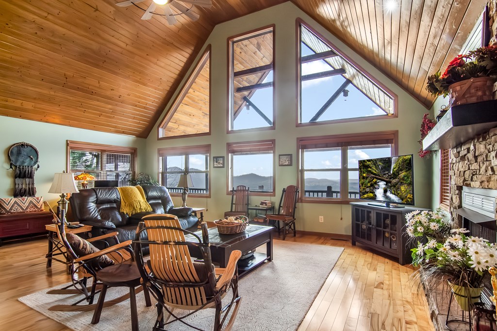 429214 Murphy Residential