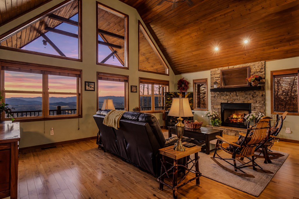 429214 Murphy Residential