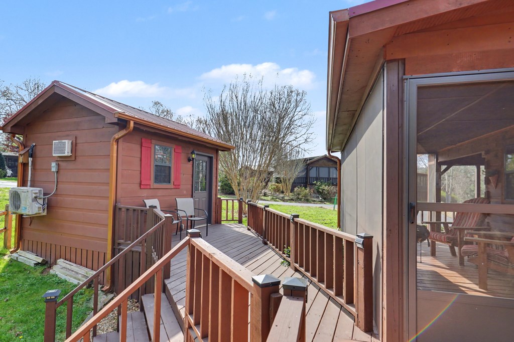 429215 Blairsville Residential