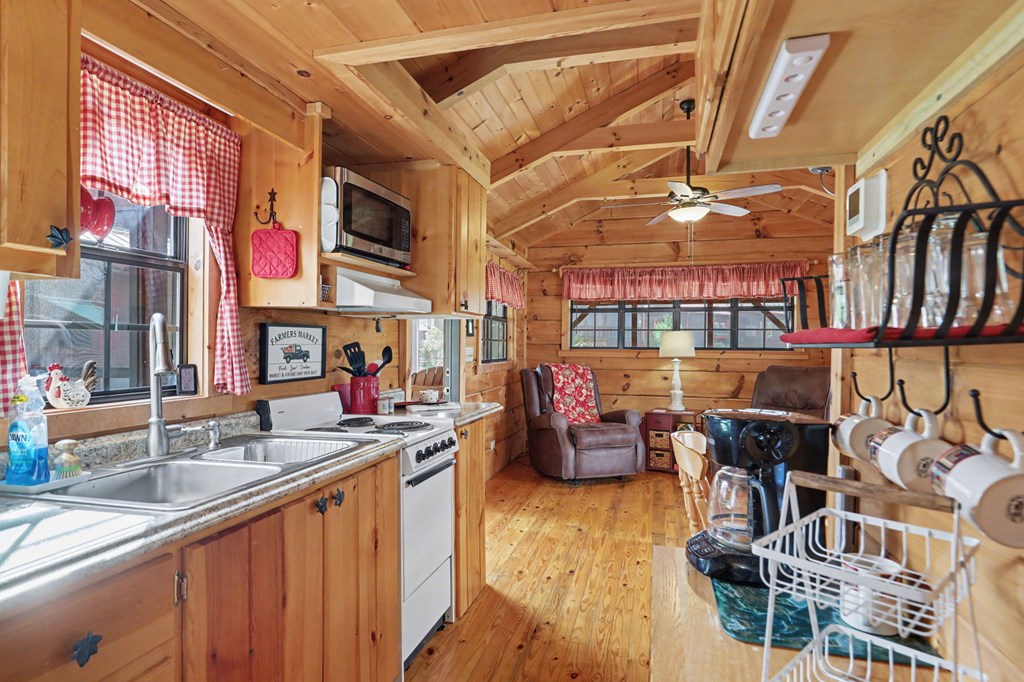 429215 Blairsville Residential