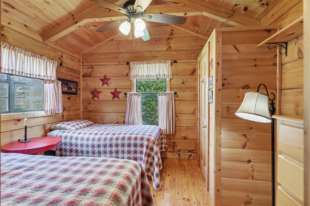 429215 Blairsville Residential