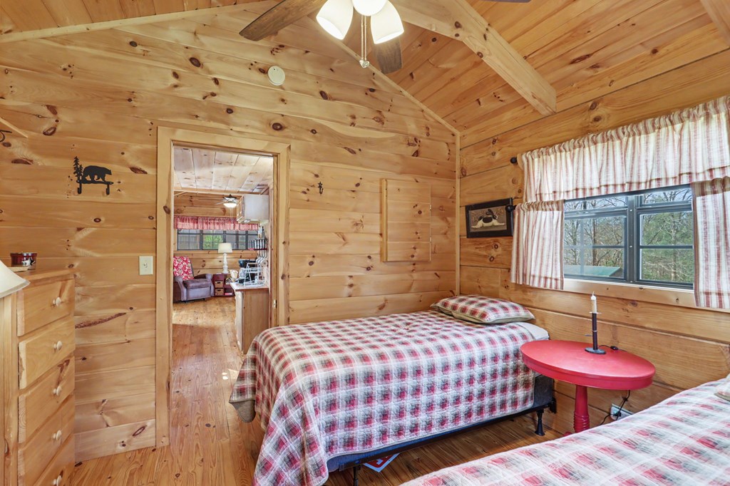 429215 Blairsville Residential