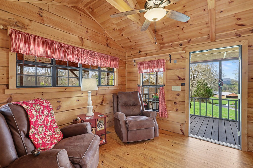 429215 Blairsville Residential