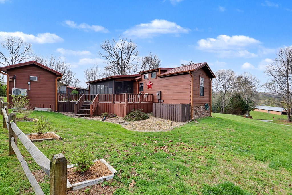 429215 Blairsville Residential