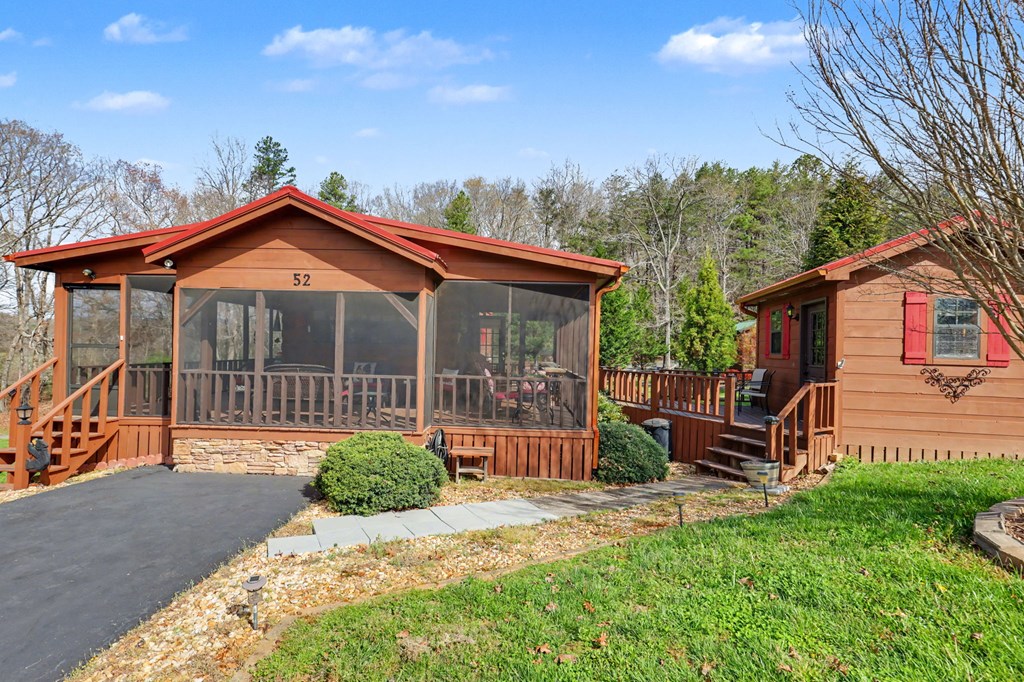 429215 Blairsville Residential