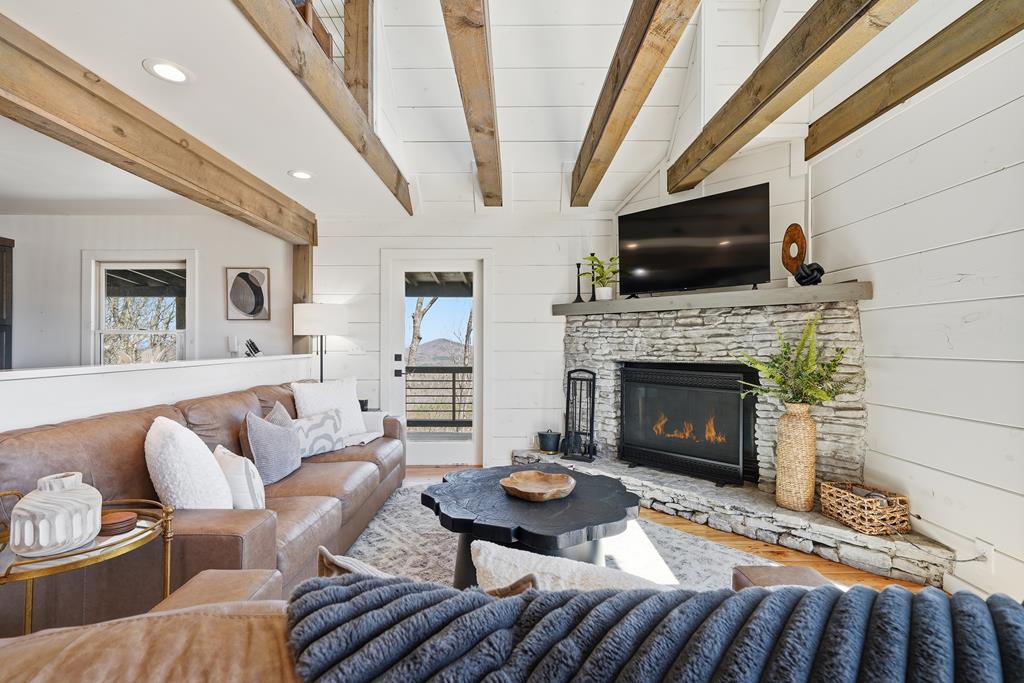 429218 Morganton Residential