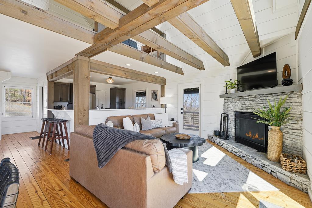 429218 Morganton Residential