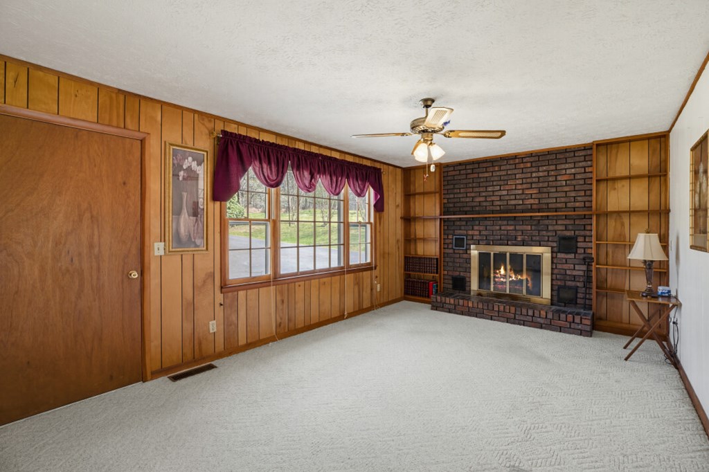 429221 Warne Residential