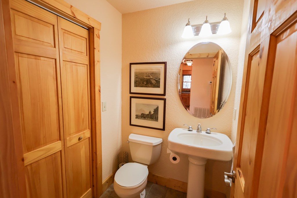 429222 Ellijay Residential