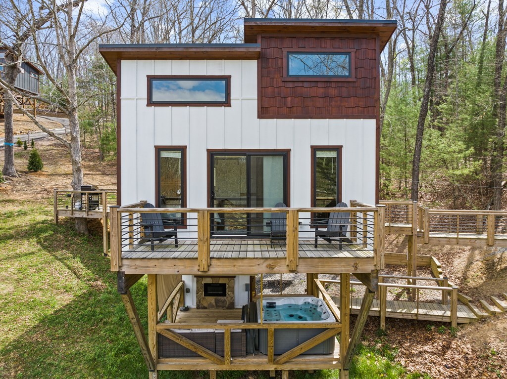 429223 Morganton Residential