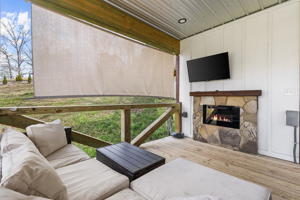 429223 Morganton Residential