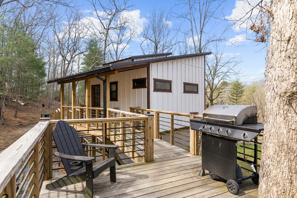 429223 Morganton Residential