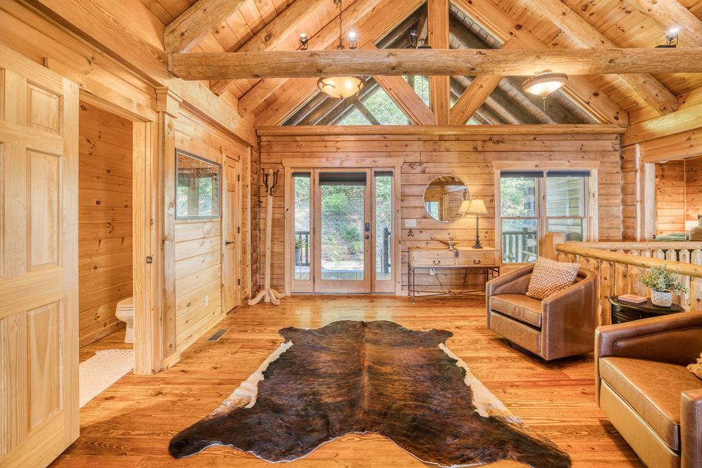 429229 Blue Ridge Residential