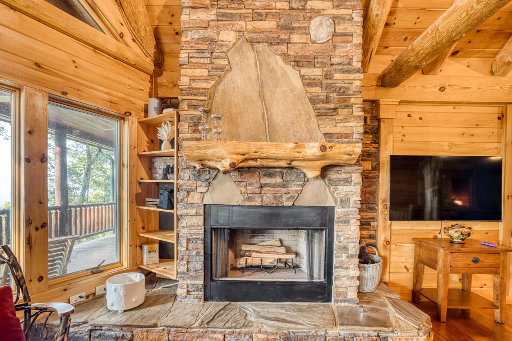 429229 Blue Ridge Residential