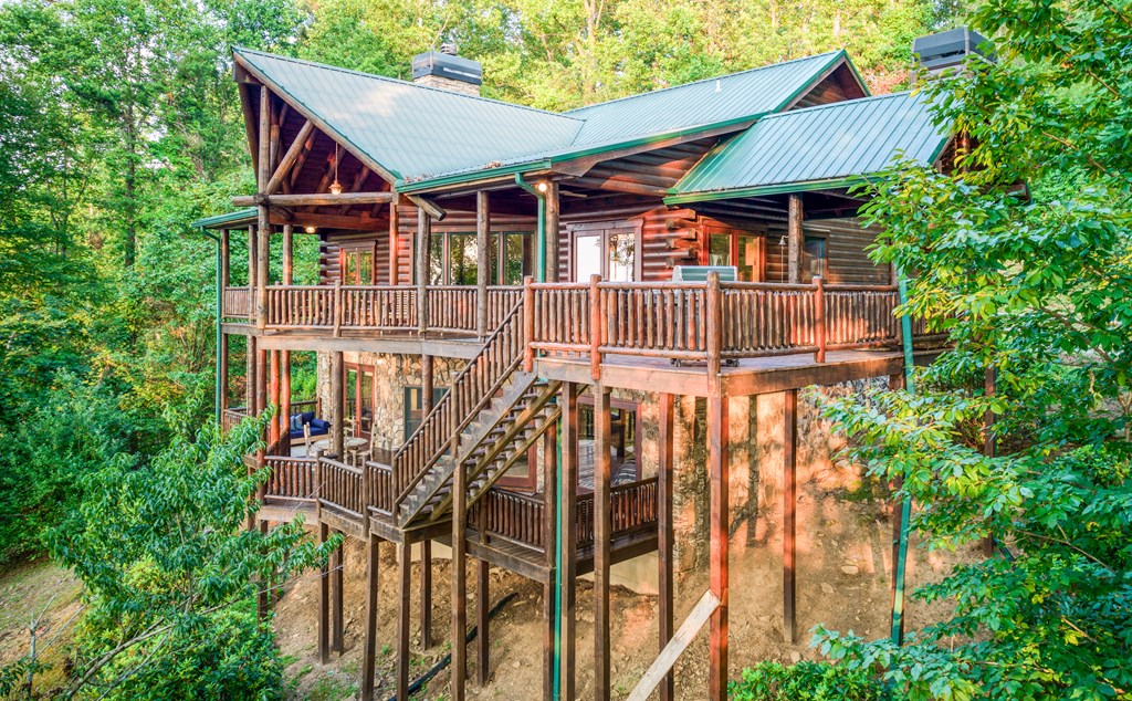 429229 Blue Ridge Residential