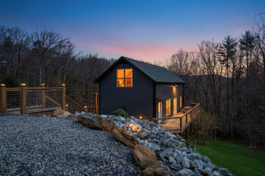 429231 Clarkesville Residential