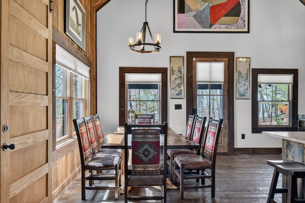 429240 Mineral Bluff Residential