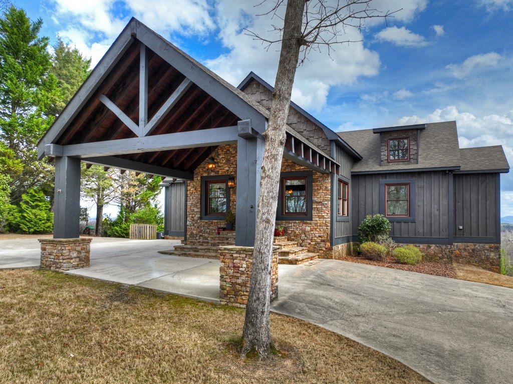 429240 Mineral Bluff Residential