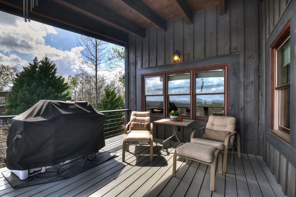 429240 Mineral Bluff Residential