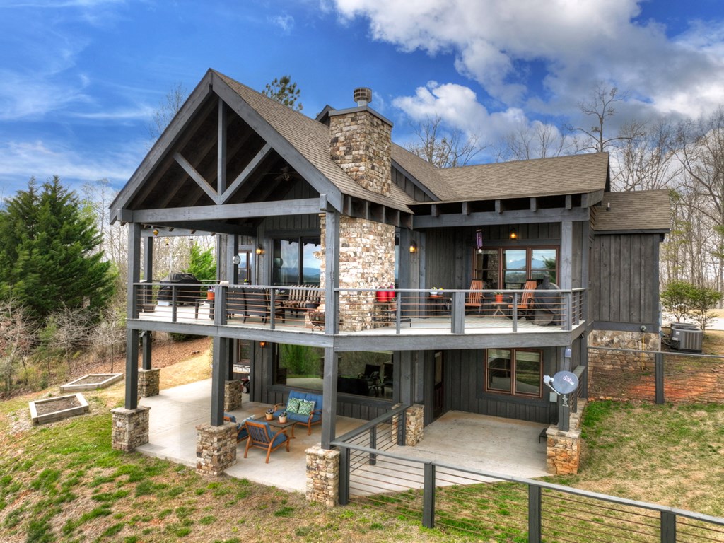 429240 Mineral Bluff Residential