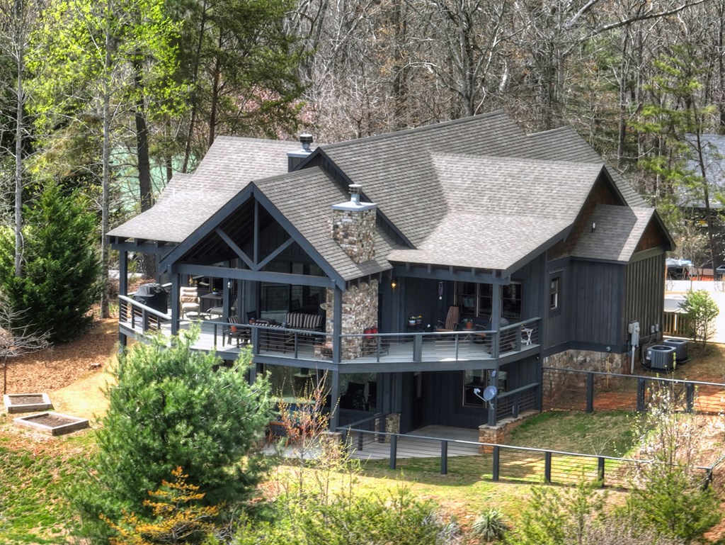 429240 Mineral Bluff Residential