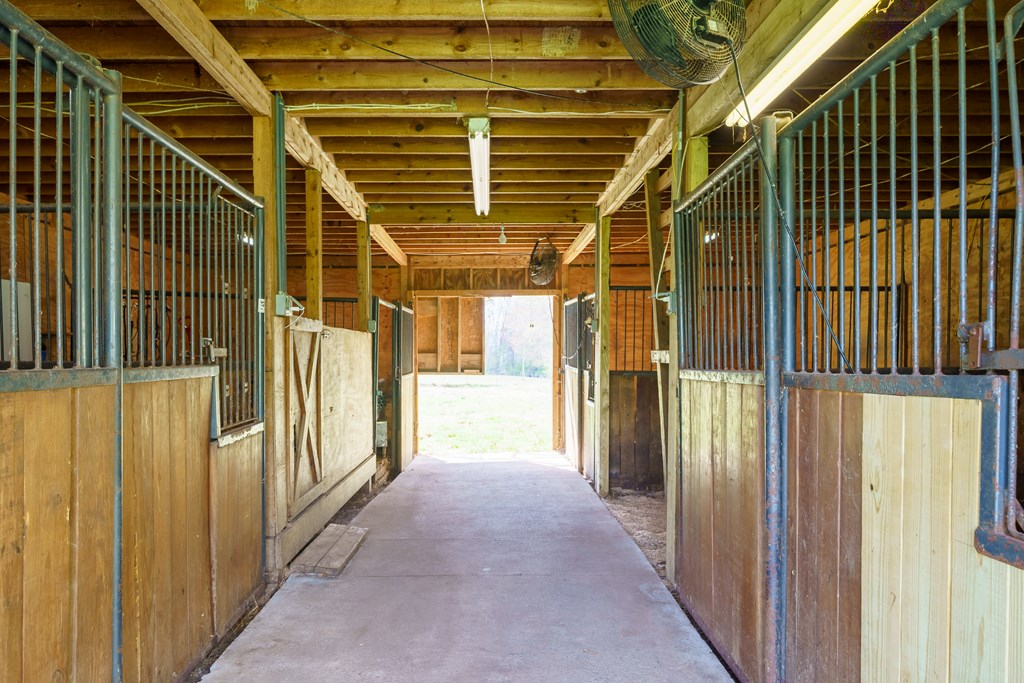 429241 Blairsville Residential