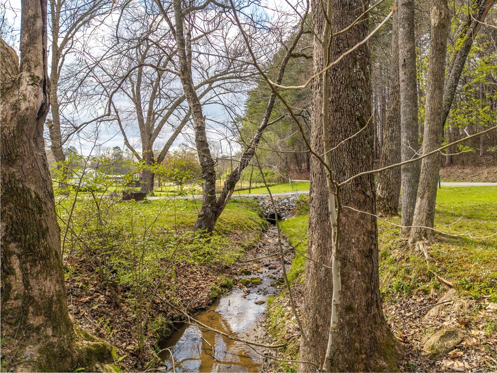 429241 Blairsville Residential