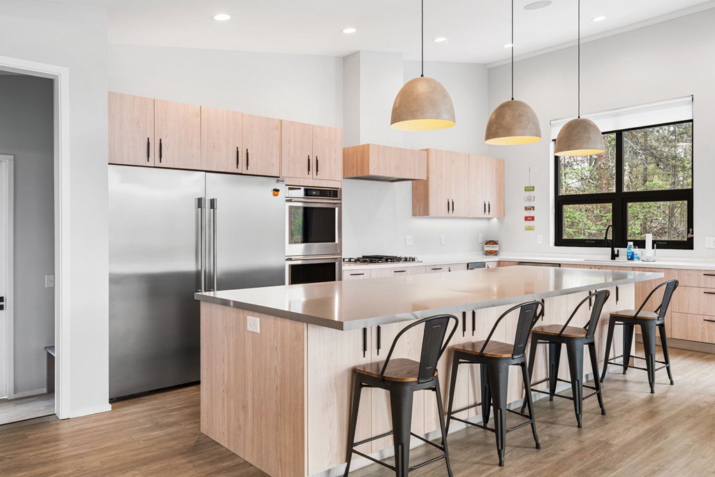 429245 Hiawassee Residential