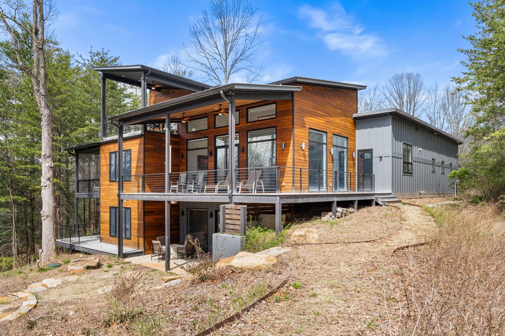 429245 Hiawassee Residential